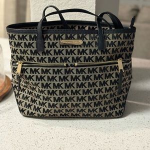 Authentic Michael Kors Purse